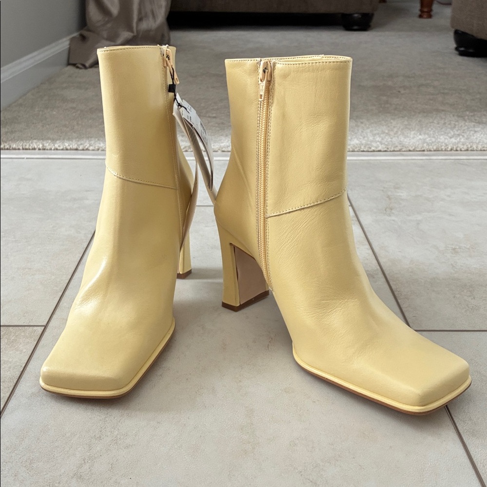 Mango Cream Light Yellow Boots Size 36